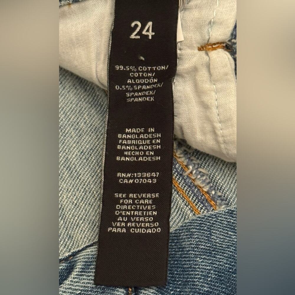 Kendall & Kylie Distressed Blue Jean Shorts - Picture 12 of 16